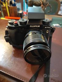 fotocamera Fujifilm xt2 con 18/55  + Batt.Grip