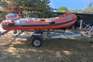 Gommone con motore +carrello