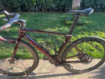 Cube litening air race