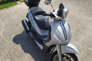 Scooter "Piaggio Beverly 500ie"