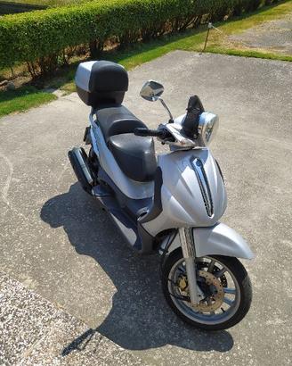 Scooter "Piaggio Beverly 500ie"
