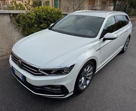 Volkswagen Passat Variant 2.0 TDI DSG Executive R-
