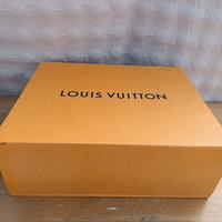scatola Louise Vuitton 