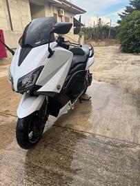 Yamaha T Max 530 - 2015