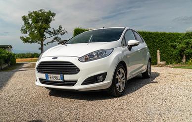 Ford fiesta 1.5 tdci 2015