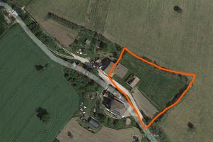 Casa rurale con terreno 3000 mq