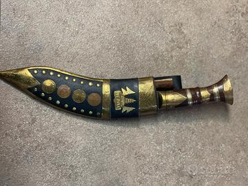 Kukri nepalese