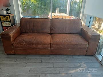 Divano in pelle Colonel 