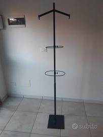 Manichino particolare in ferro 