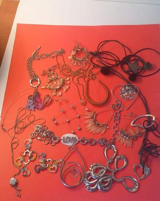 Catenine orecchini ciondoli a scatola chiusa