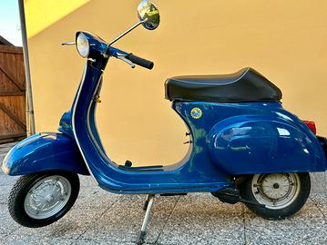 Vespa 50