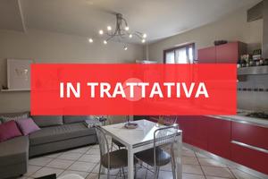 2 LOCALI A ADRO