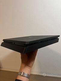 Playstation 4 Slim 1TB