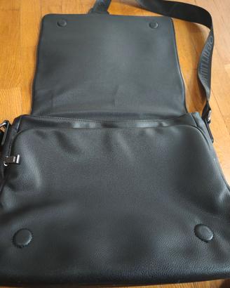 Borsa a tracolla in pelle marca Liu jo