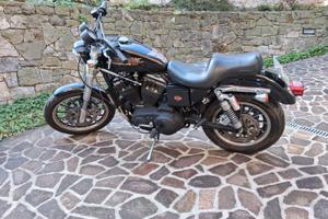 HARLEY DAVIDSON XLH 883R -più due selle+numer.acc