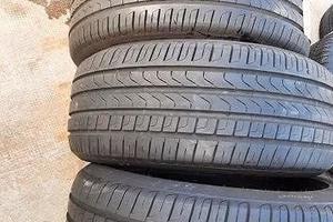 4 gomme usate 235 50 17 Pirelli