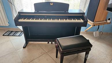 pianoforte Yamaha Clavinova CLP-130