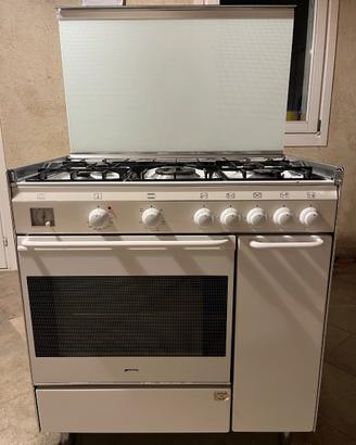 Cucina gas Smeg 5 fuochi forno elettrico