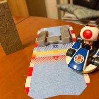 Sorpresina Toad – Kinder GranSorpresa Maxi Mario K