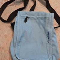 Borsello a tracolla invicta