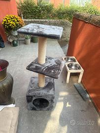 Torre per gatti