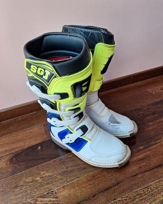 stivali da motocross/enduro/minicross Gaerne 