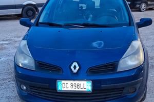 Renault Clio 1.4 GPL (2006)