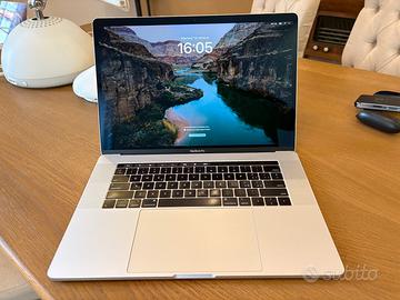 Macbook Pro 15” (2018) Perfetto stato, SSD 512 GB