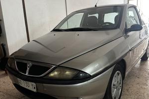 Lancia Ypsilon 1.2 benzina