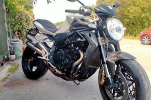 MV Agusta Brutale 920