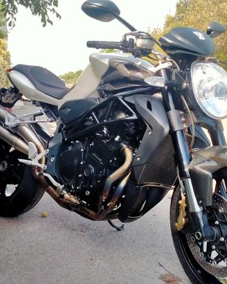 MV Agusta Brutale 920