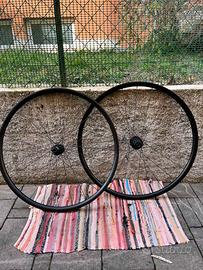 Coppia Ruote Bontrager Paradigm Comp 25 TLR