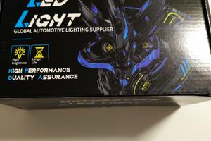 Faretti supplementari universali per moto