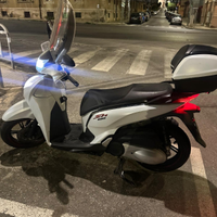 Honda sh 300 i abs