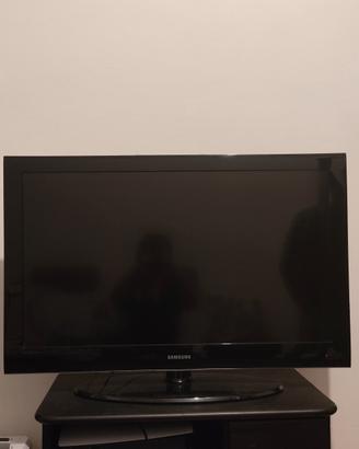 televisore monitor Samsung 42 pollici no smart TV