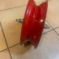 Ruota pneumatica per carriola su boccole