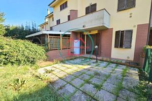 Villetta a schiera di 168 m² con più di 5 locali e