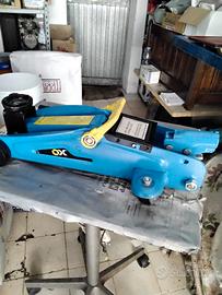 crik idraulico 2 tonnellate 