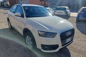 AUDI Q3 2.0 TDI Business !!!!