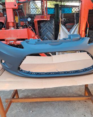 paraurti per ford fiesta 