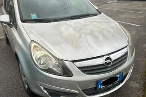 Opel corsa 2010
