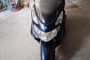 scooter Suzuki 150 Burgman 
