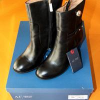 Armani Jeans donna 37 NUOVi stivaletti pelle nera