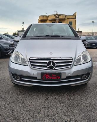 MERCEDES-BENZ A 180 CDI Elegance