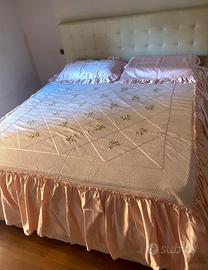 Coperta con vola ‘ in raso