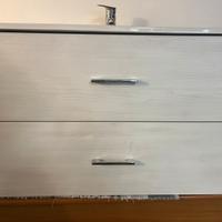 Mobile bagno sospeso con  rubinetto e sifone