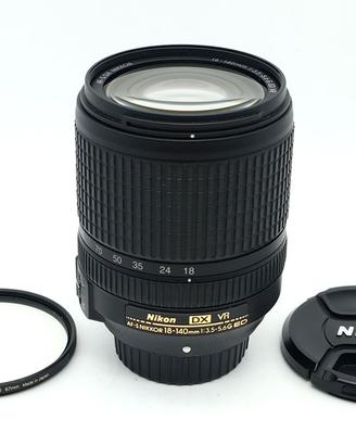 NIKON AF-S 18-140mm F3.5-5.6 VR