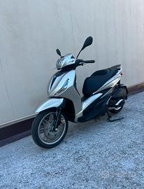 Piaggio Beverly 300