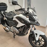 Honda NC 700-X-ABS-2012-TRAVEL