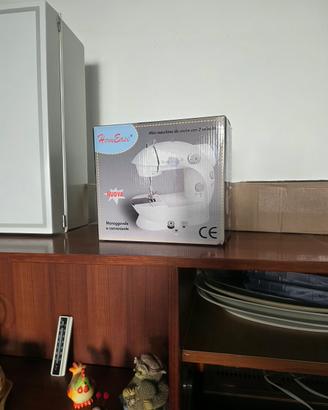macchina cucire portatile